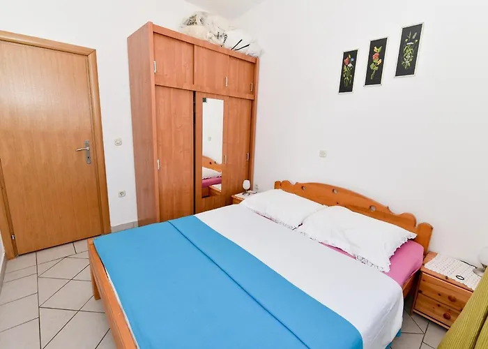 Karacic Apartment *