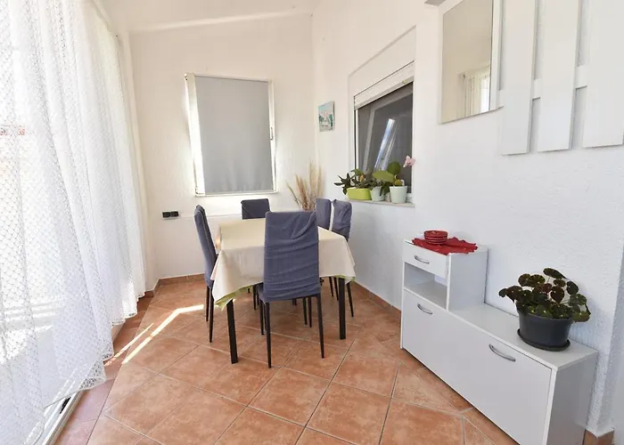 Appartement Karacic Vir